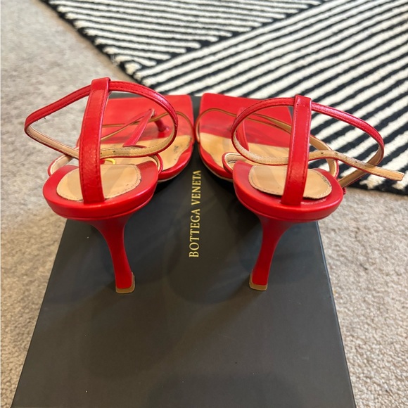 Bottega Veneta Stretch Ankle Strap Heel - Picture 4 of 6